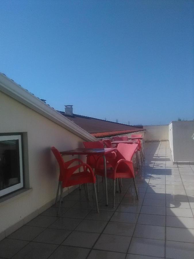 Quinta Da Casinha Homestay ปอมบาล ภายนอก รูปภาพ